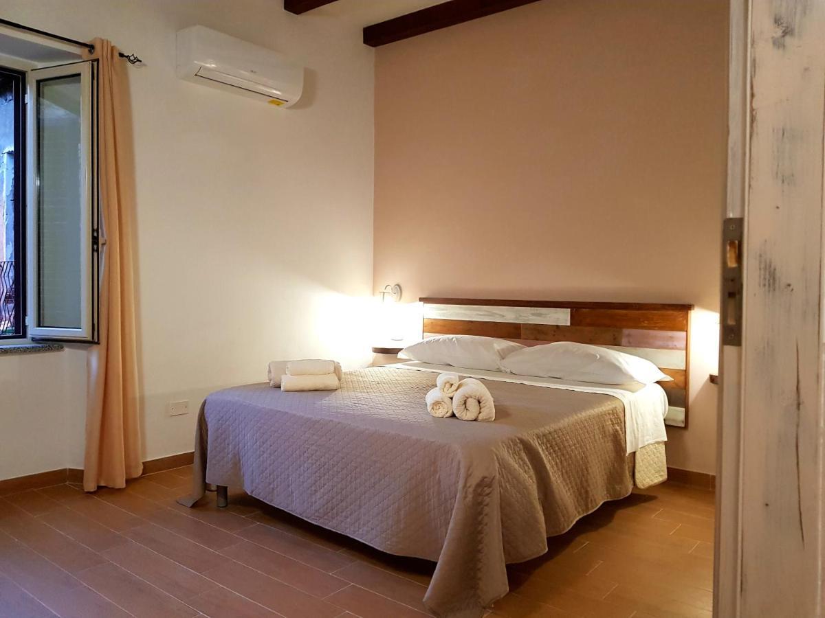 Il Portico Rooms Siniscola Eksteriør billede