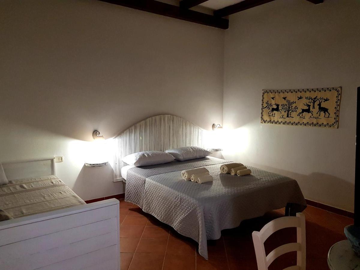 Il Portico Rooms Siniscola Eksteriør billede